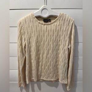 💛 PIECES Cream Textured Long Sleeve Top – Size XL – NWOT
